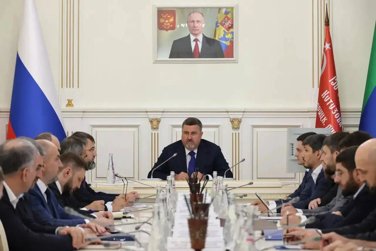 Республикайиъ алгъузасе шагьурариъ  хулар гъадивубан курарил