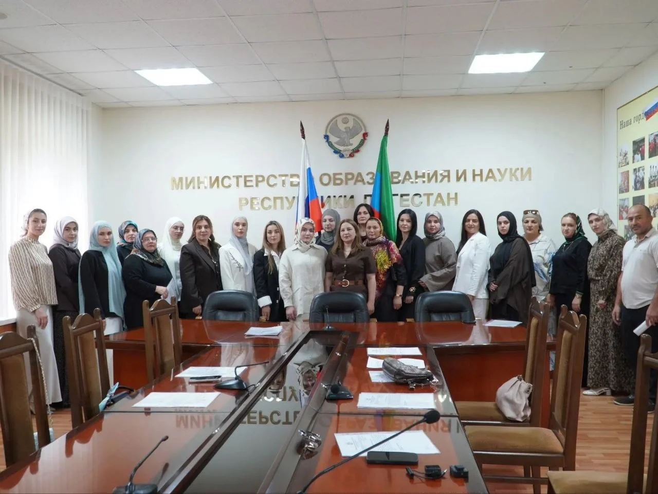 В 12 муниципалитетах Дагестана начнут работу педагоги по программе «Земский учитель»