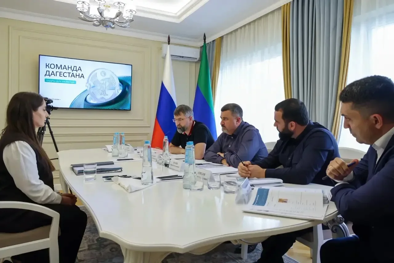 Фёдор Щукин провёл собеседования с первой десяткой участников новой республиканской кадровой программы «Команда Дагестана».