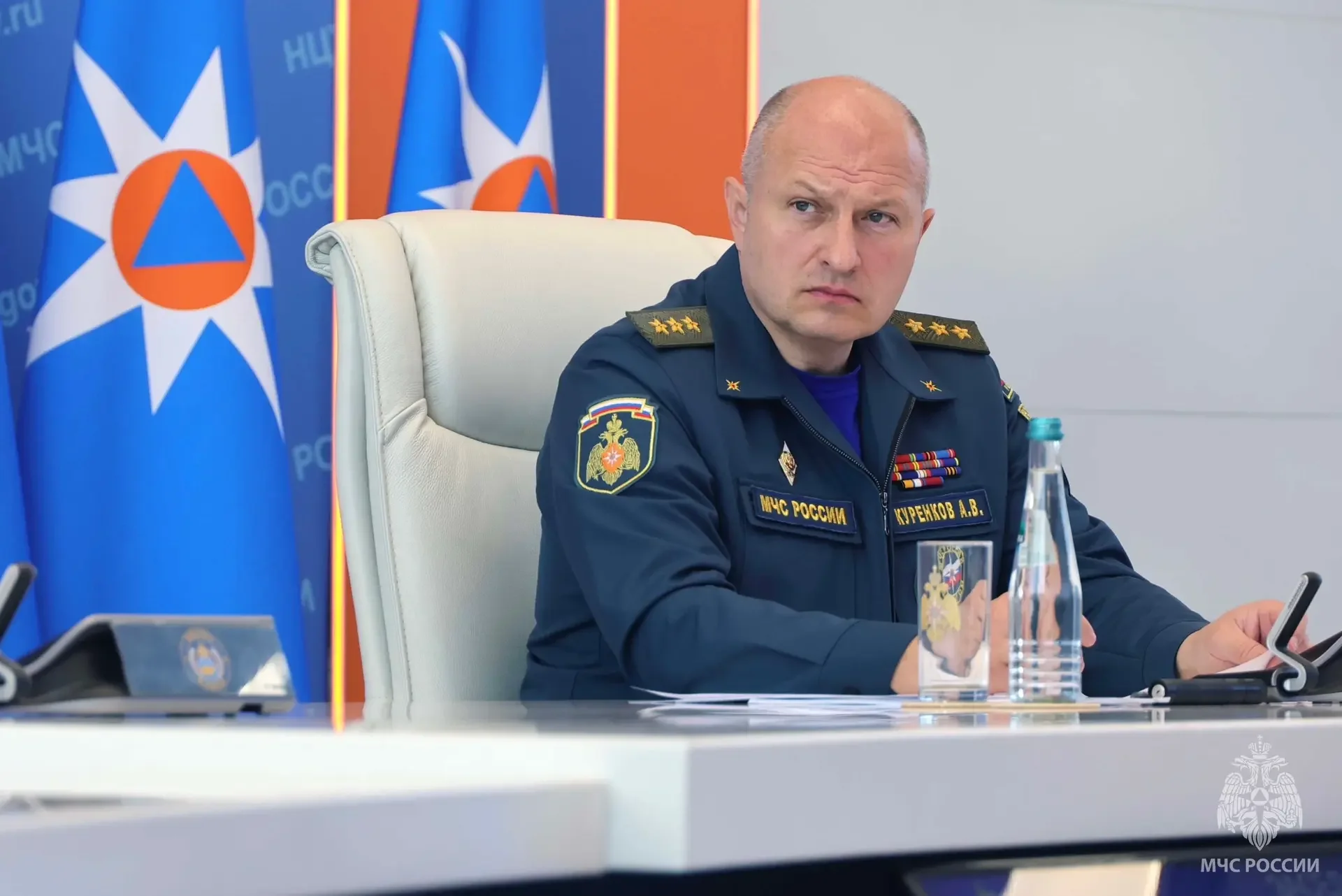 Глава МЧС Александр Куренков - о новых мерах поддержки пострадавших при ЧС