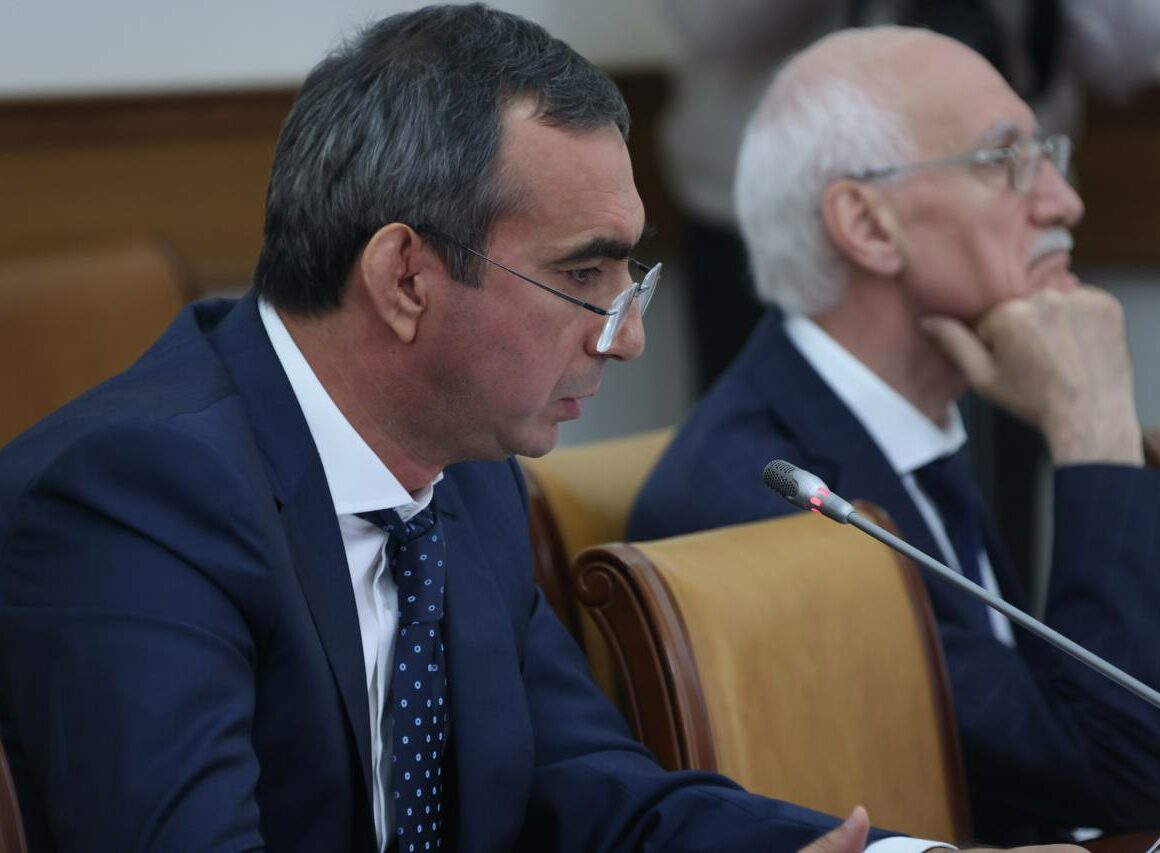 Сергей Меликов дал поручение активизировать работу по увеличению доходной части бюджета и легализации «теневого» сектора экономики в муниципалитетах Дагестан