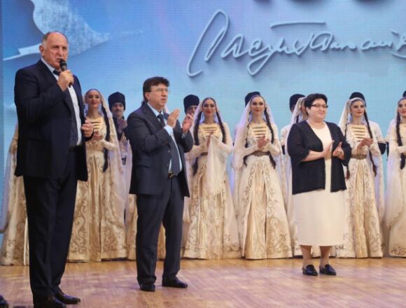 Концерт памяти Расула Гамзатова в Минске посетили более 700 человек