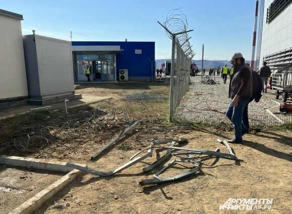 «Мне стыдно». Что происходит в Дагестане после массовых беспорядков?