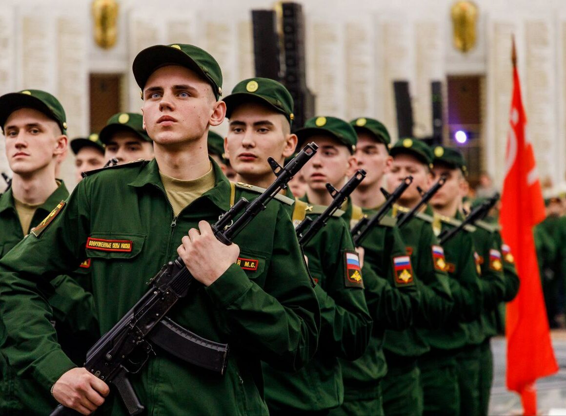 В стране стартовала осенняя призывная кампания