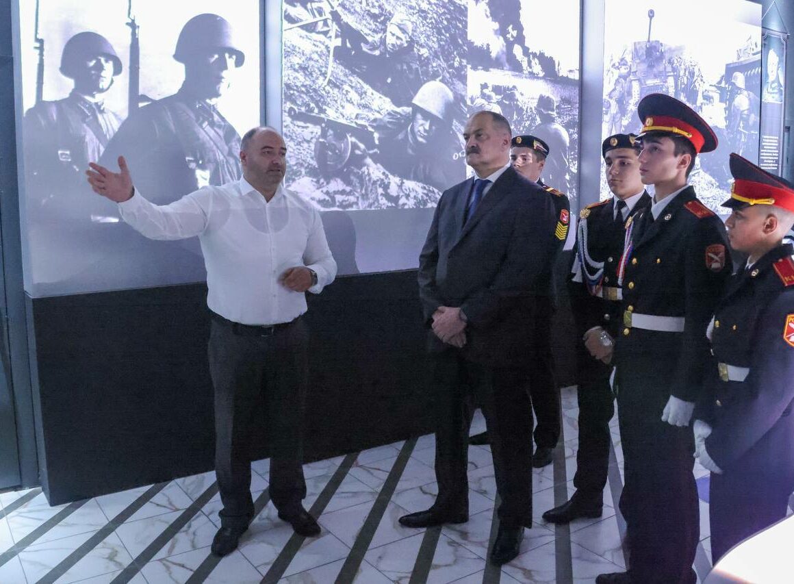 Сергей Меликов: Время не властно над подвигами наших отцов, дедов и прадедов, чьи оборвавшиеся судьбы всегда будут отзываться в нас незаживающей раной