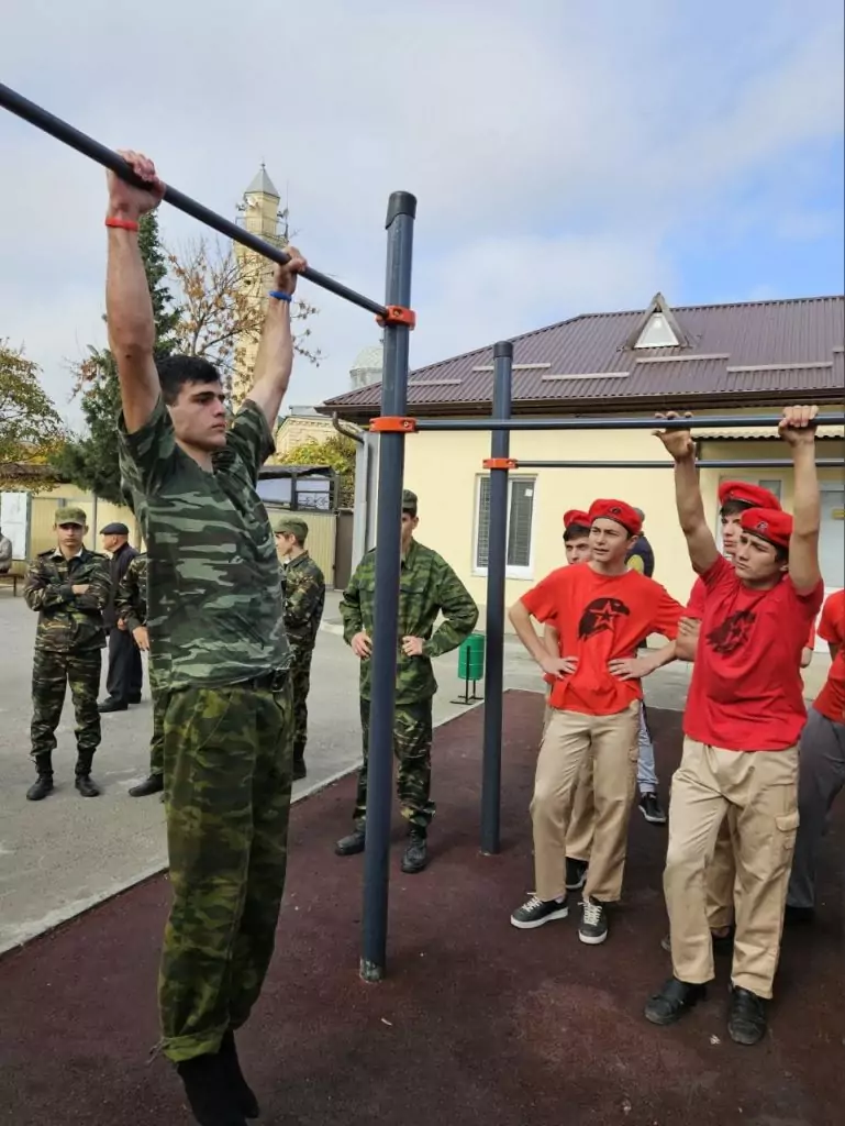 Южный зональный этап военно-спортивной игры «Ополченец-2023» прошел в Дербенте