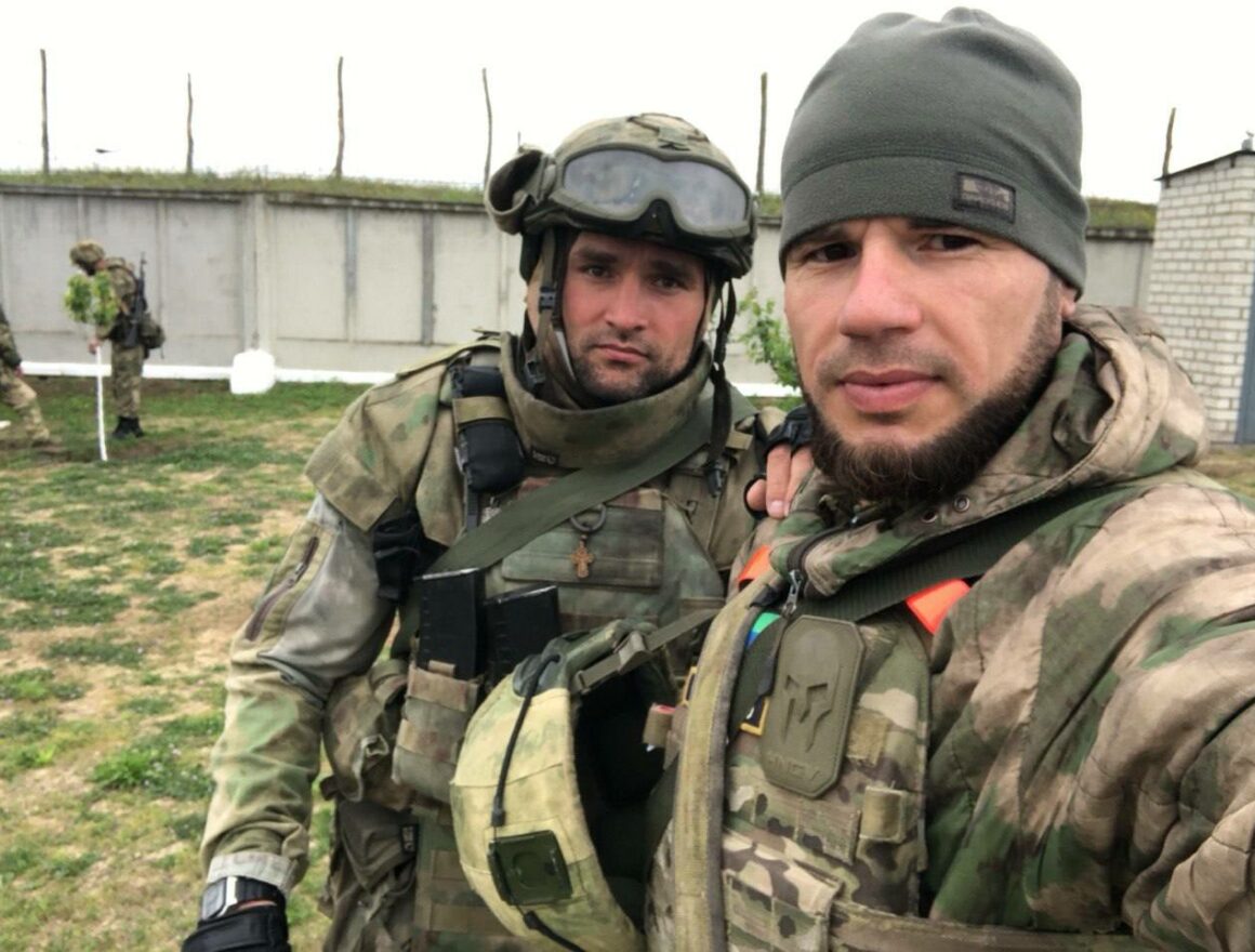 Першилов Магомед награжден медалью Суворова