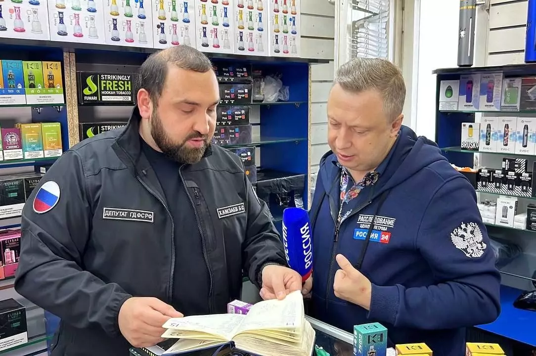 Более 20 тысяч вейпов изъяли на крупнейшем в стране табачном рынке после рейда Султана Хамзаева