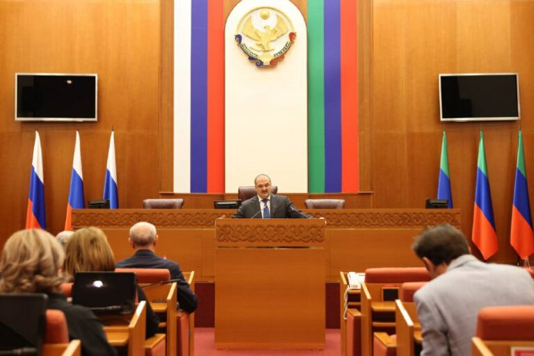 Большинство грантов Главы РД получено на реализацию проектов в области науки и образования