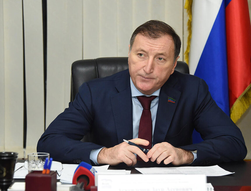 Председатель Народного Собрания Дагестана Заур Аскендеров провел прием граждан