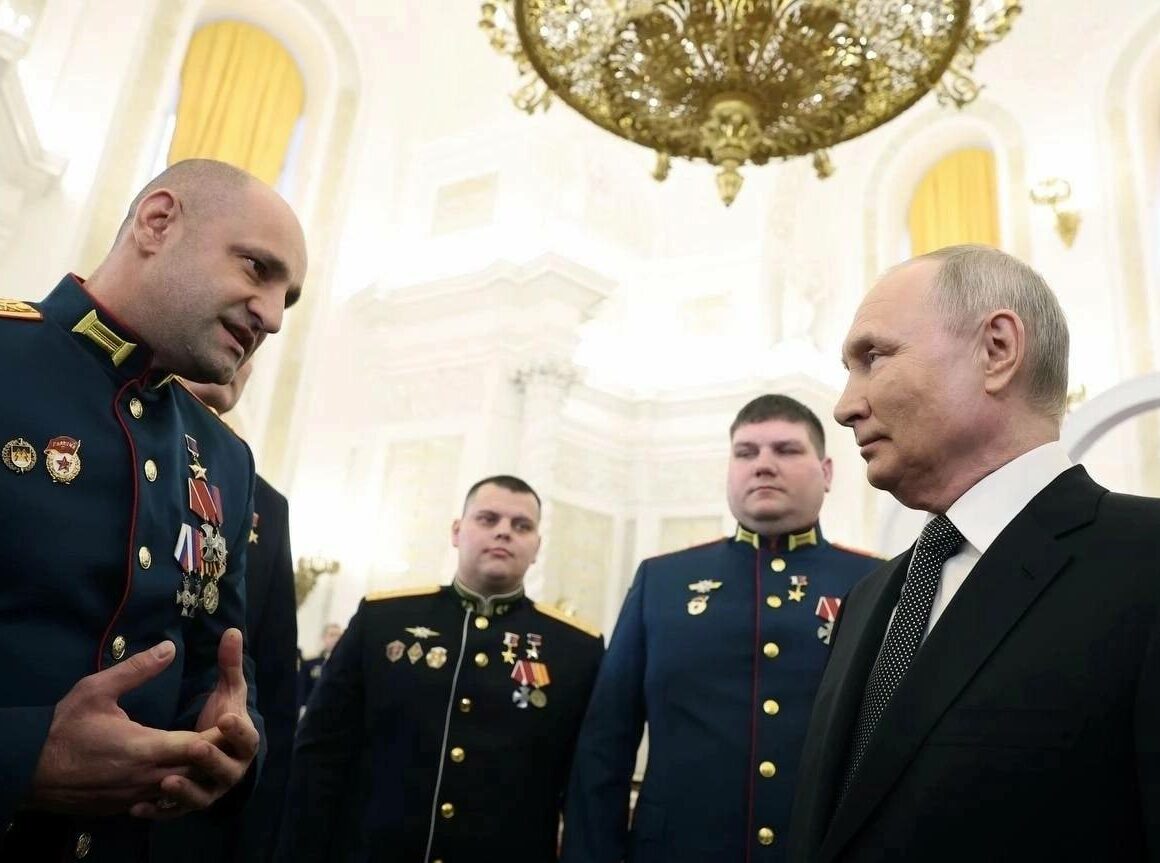 Члены Общественной палаты Республики Дагестан высказались в поддержку выдвижения Владимира Путина на пост Президента Российской Федерации