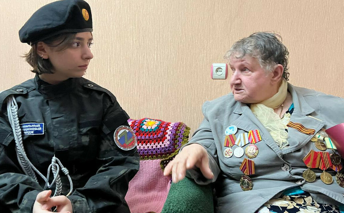 Дагестанская молодежь навестила блокадниц Ленинграда