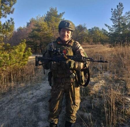 Мирзаев Рустам отважно выполняет боевые задачи в зоне СВО