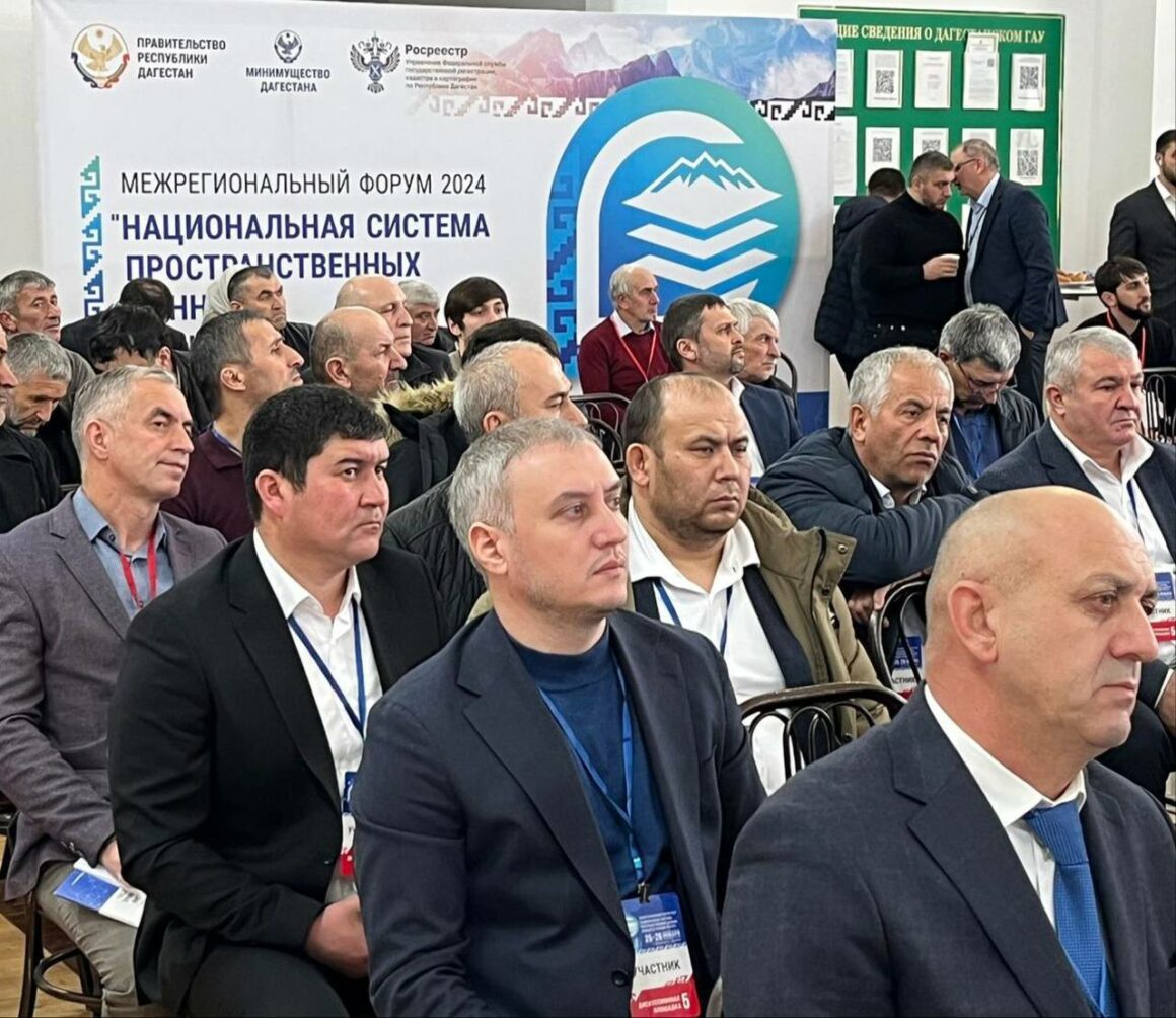 Руководитель Агентства информации и печати РД Абдуразак Джамалутдинов:
