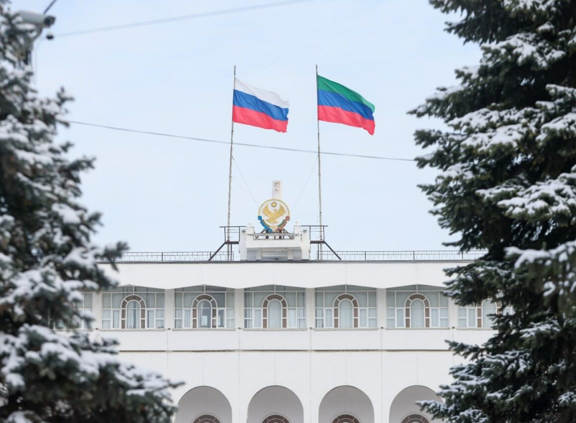 Народное собрание проголосовало за учреждение новой госнаграды — почетного знака Республики Дагестан «За милосердие и благодеяние»