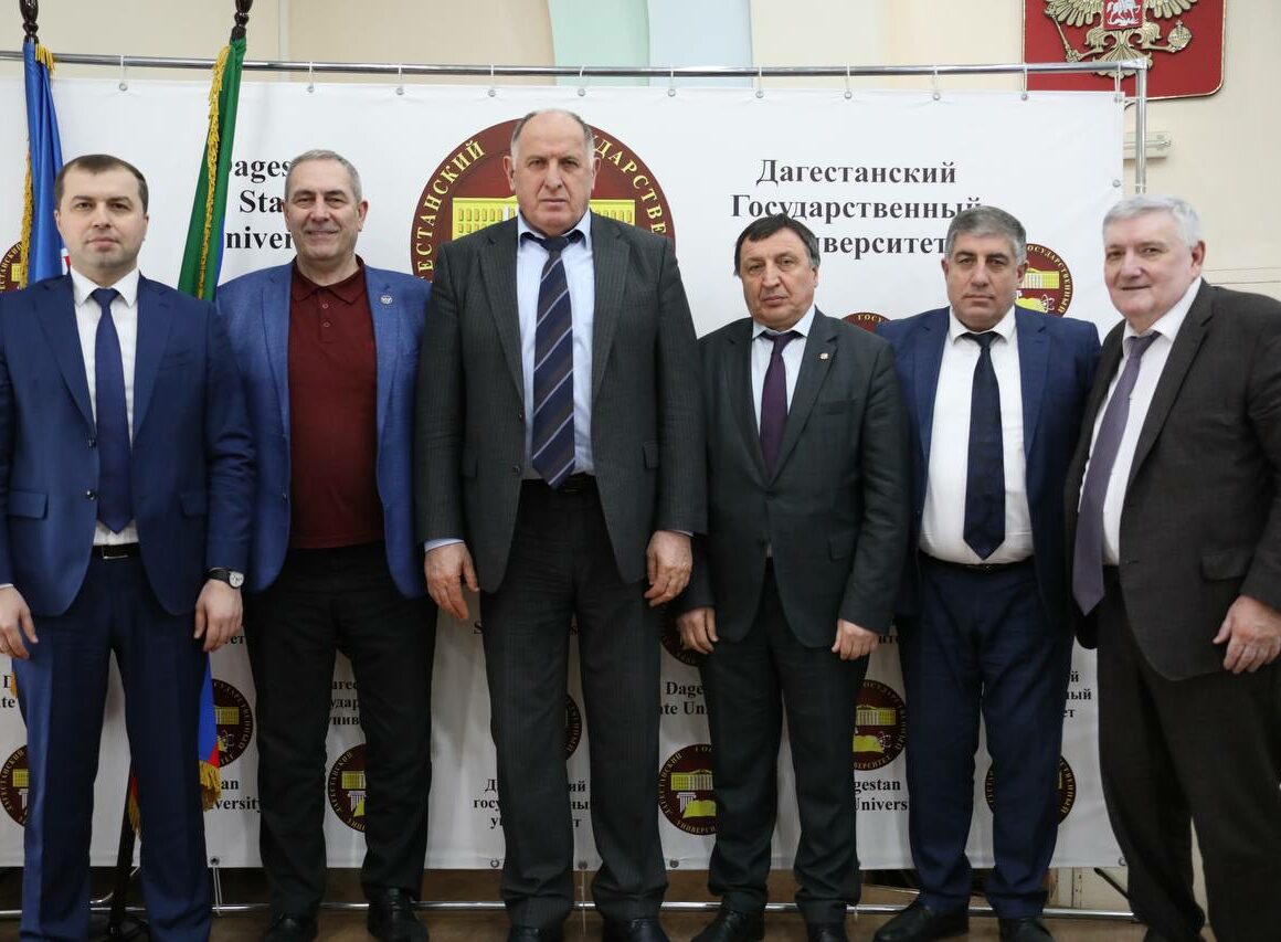 Правительство РД заключило соглашения с 5 вузами о допподдержке участников СВО