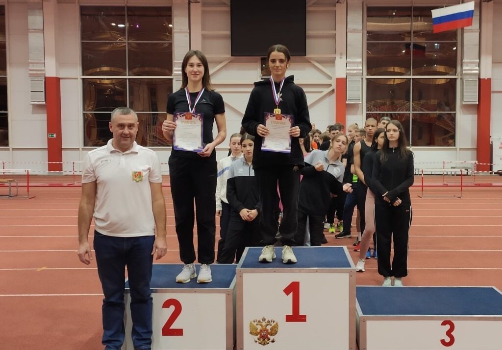 Дагестанские легкоатлеты завоевали 12 медалей на чемпионате и первенстве СКФО