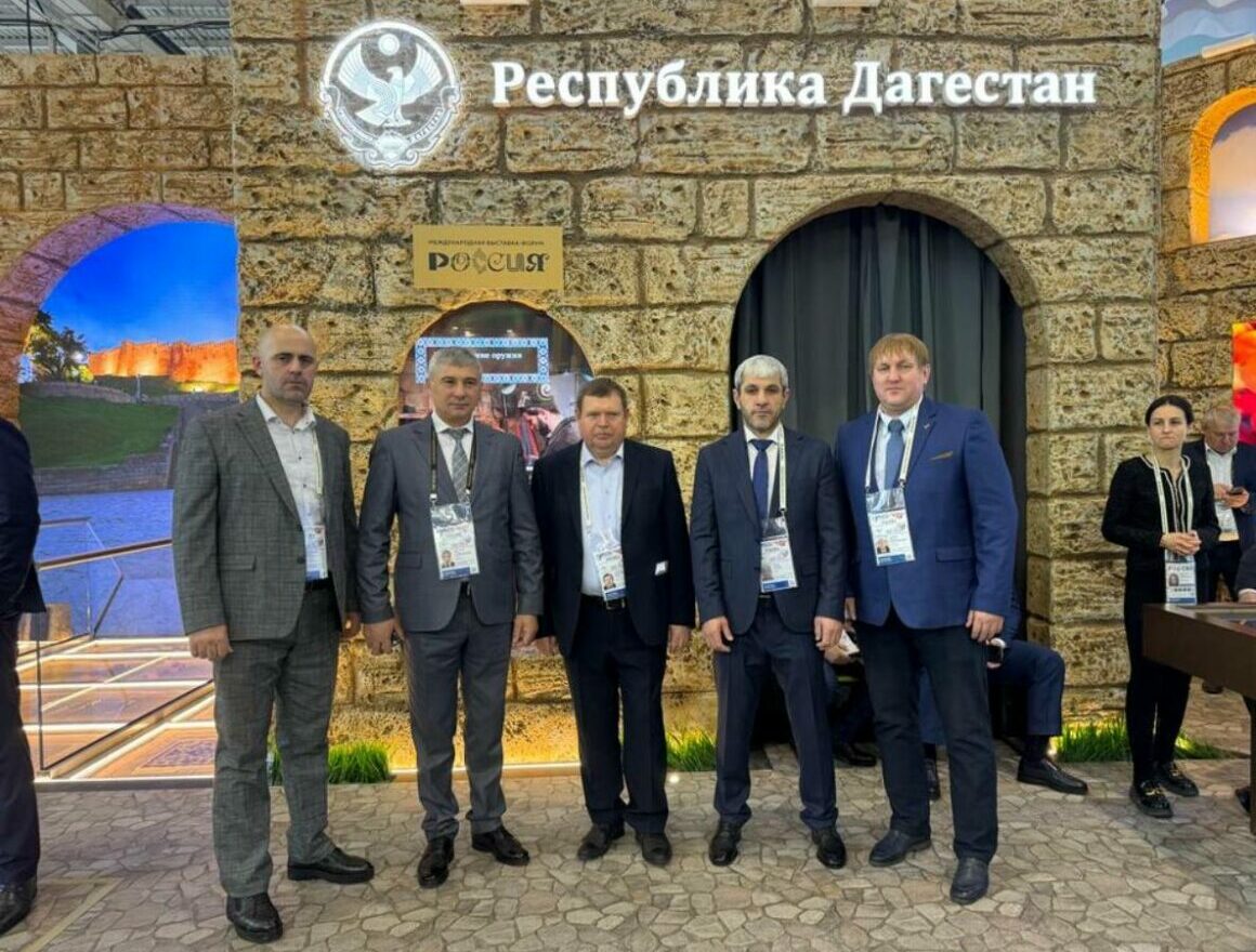 Глава Кизлярского района принимает участие в форуме «МАЛАЯ РОДИНА – СИЛА РОССИИ»