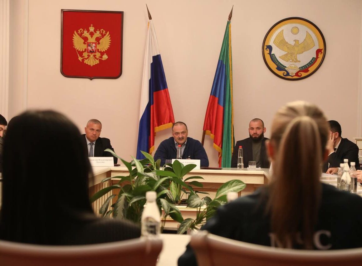 Сергей Меликов взял на контроль инициативы молодых дагестанцев