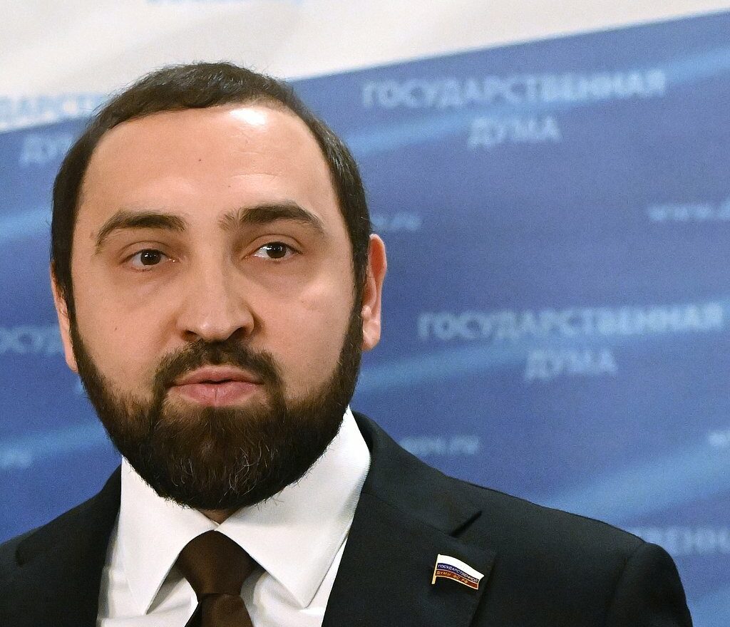 Хамзаев заявил, что за фейки об армии планируют конфисковывать имущество
