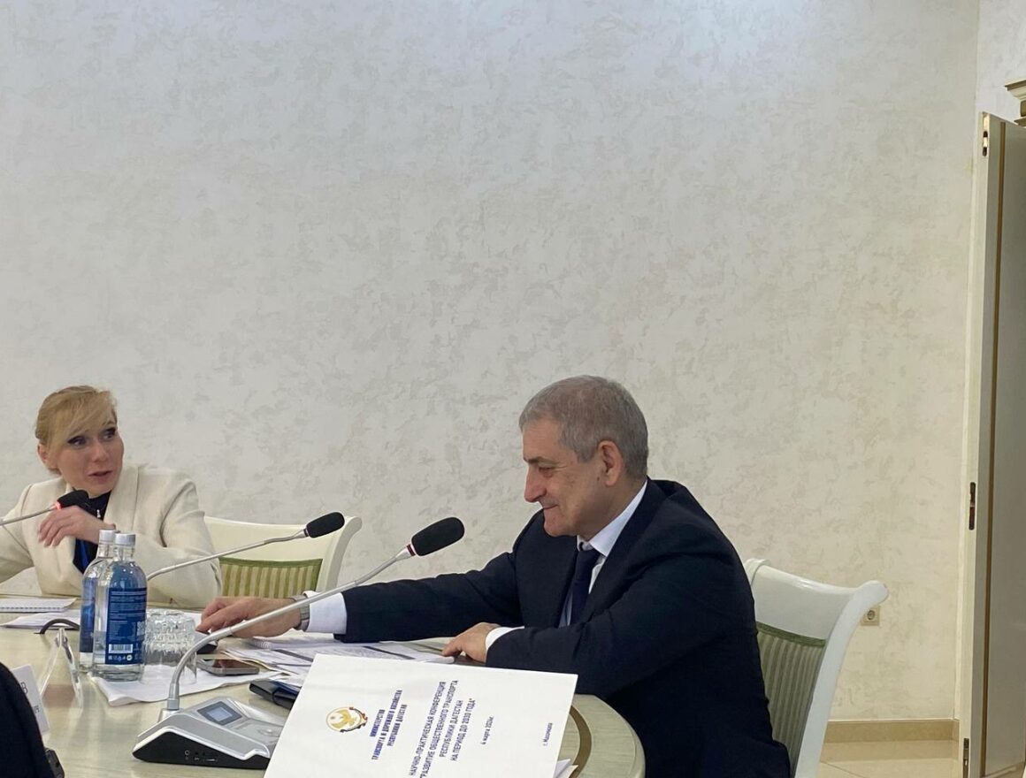 Ризван Газимагомедов: «Необходима комплексная реформа общественного транспорта и в ближайшие годы задачи будут решены»