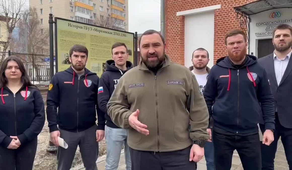 Султан Хамзаев вместе с помощниками сдал кровь для пострадавших в теракте