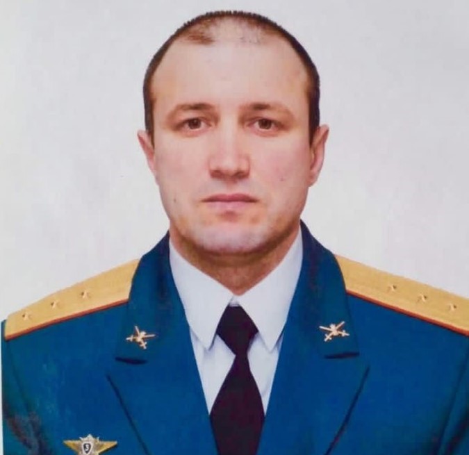 Воинский путь старшего прапорщика  Амирханова - предмет гордости его родных и близких