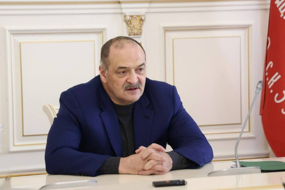 Меликов согласовал с федеральным центром ключевые проекты для Дагестана