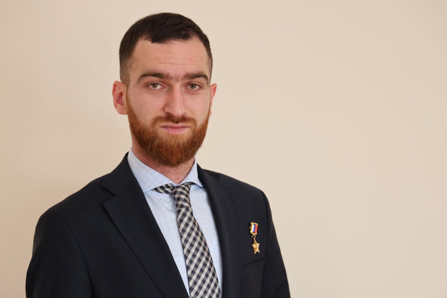 Темирлан Абуталимов прокомментировал назначение нового председателя правительства РД